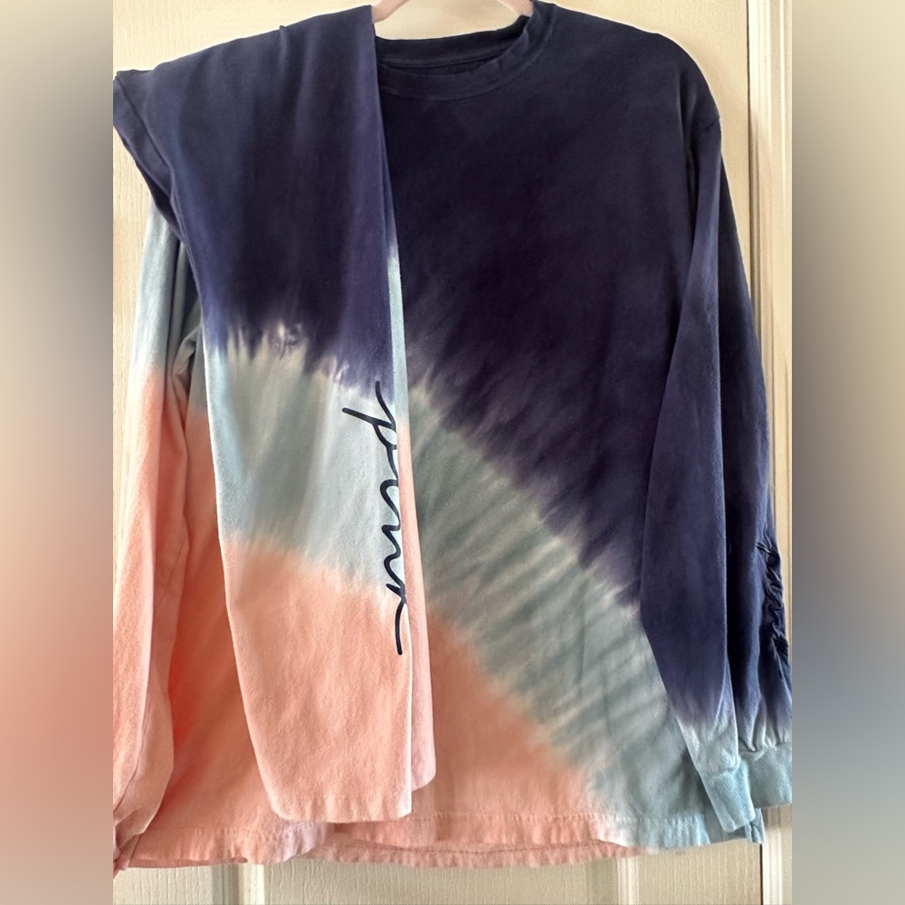 PINK Victoria's Secret Tie-Dye Long Sleeve Tee - Legging set